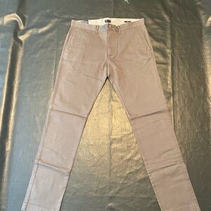 JCrew Mens gray chinos slim fit 32x34